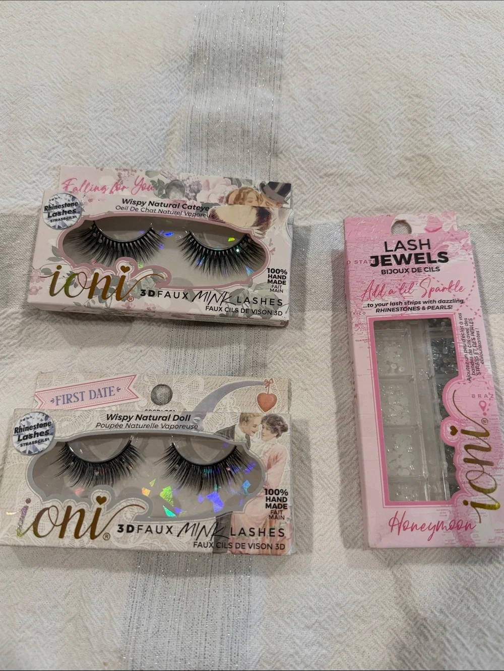 ioni 3D Faux Mink Lashes with Lash Jewels - Black